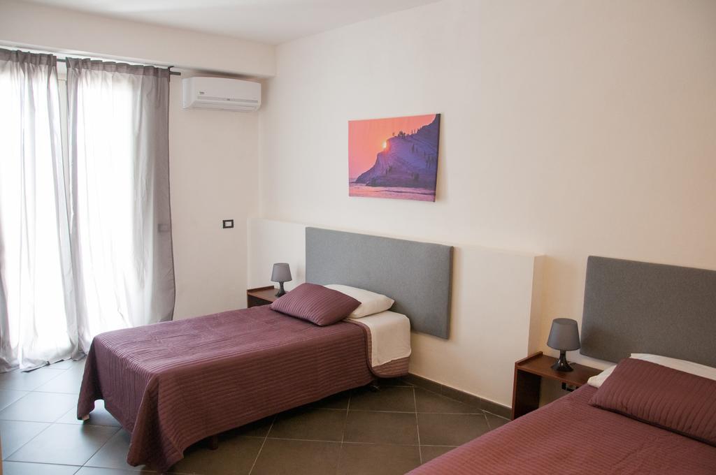 B&B La Scala Realmonte Ruang foto